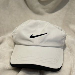 Nike hat- mens